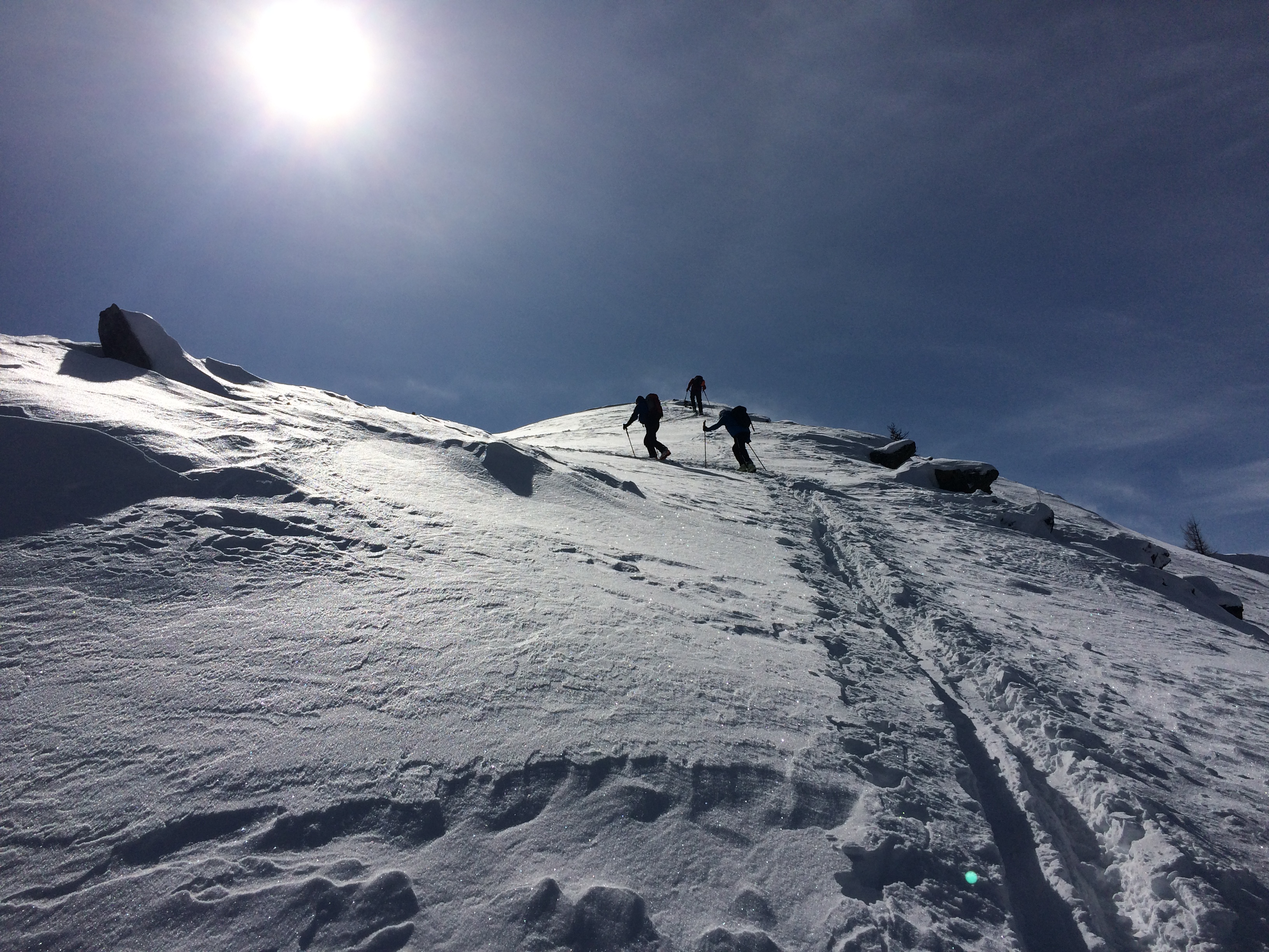Hiking in the snow & Ski mountaineering